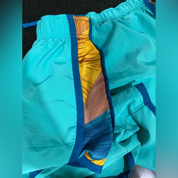 Nike Shorts - Picture 7 of 7